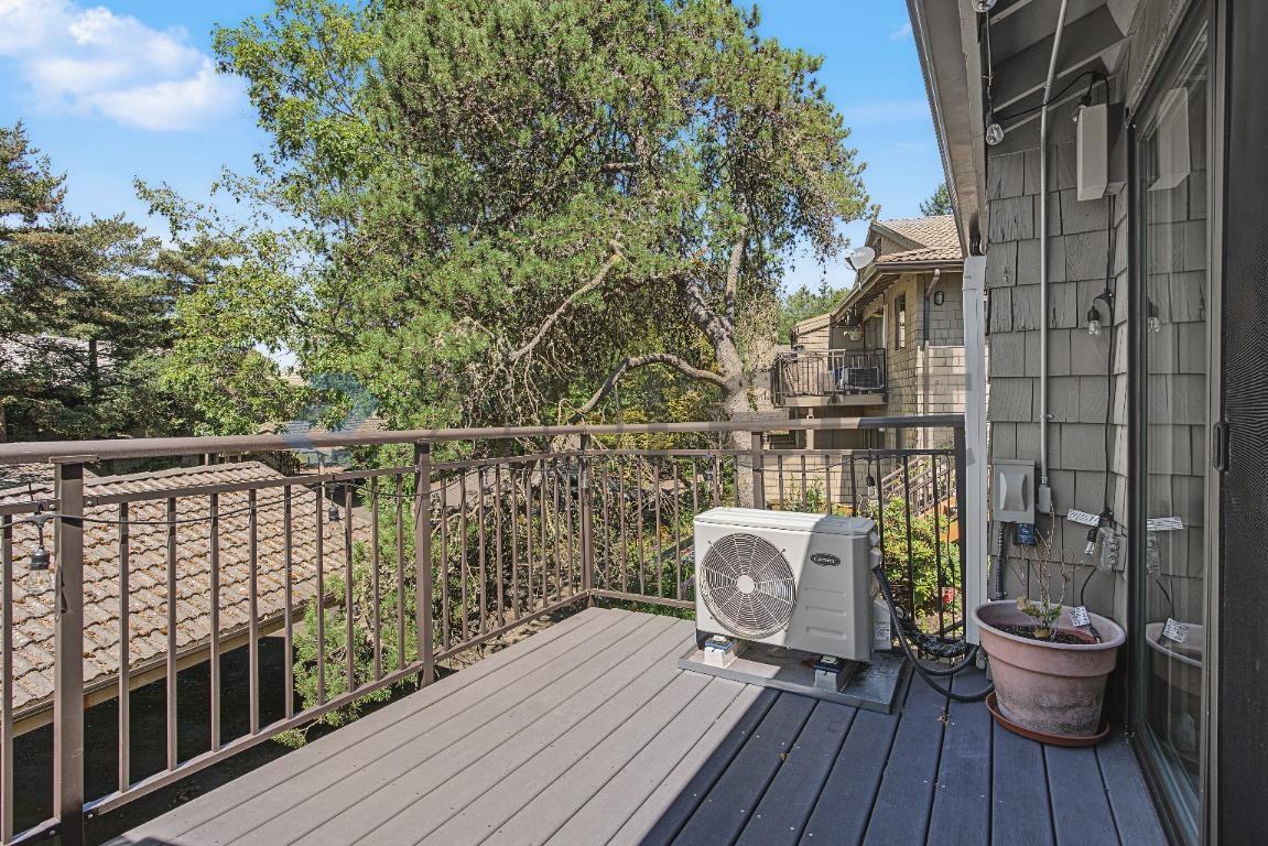 90 Galen St - Photo 5 of 16
