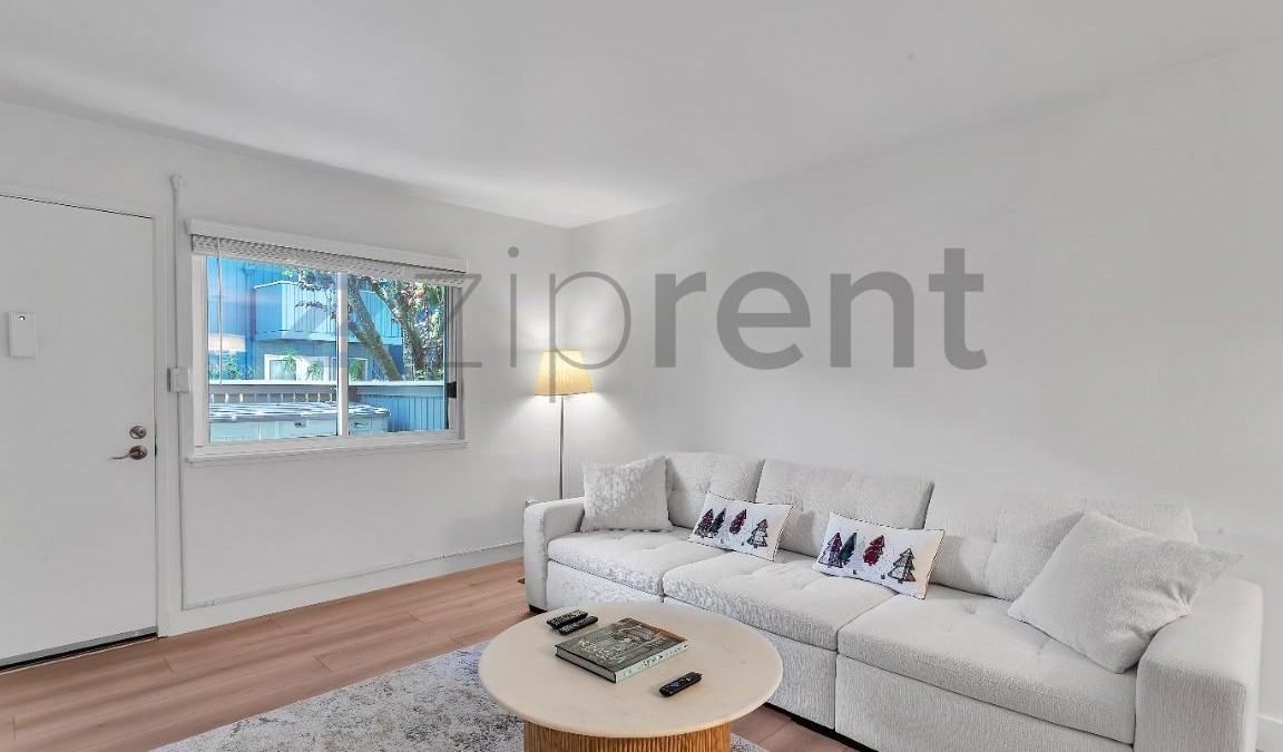 415 Piccadilly Pl #3 - Photo 7 of 23