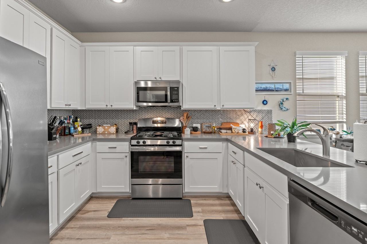 10330 Luneville Ln #1 - Photo 5 of 10
