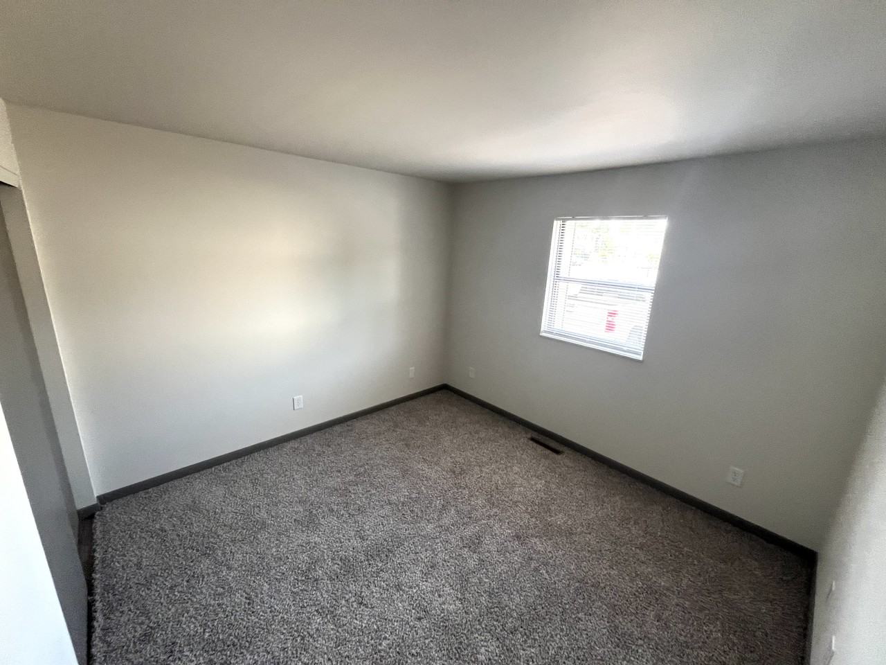 1052 Brandywine Blvd #D - Photo 3 of 5