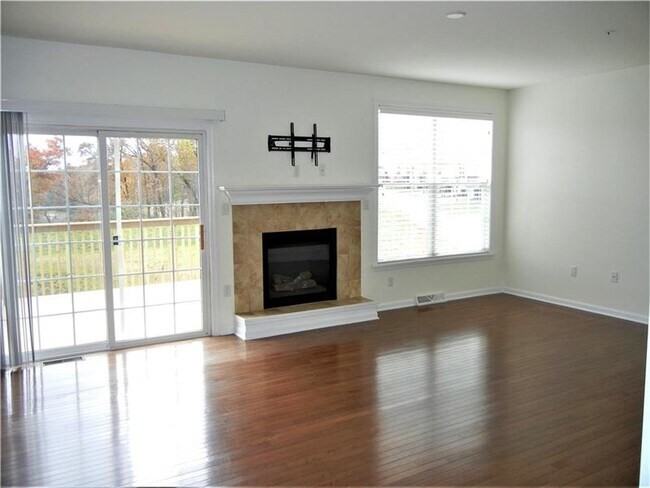 10499 Timber Edge Dr #NA - Photo 6 of 9