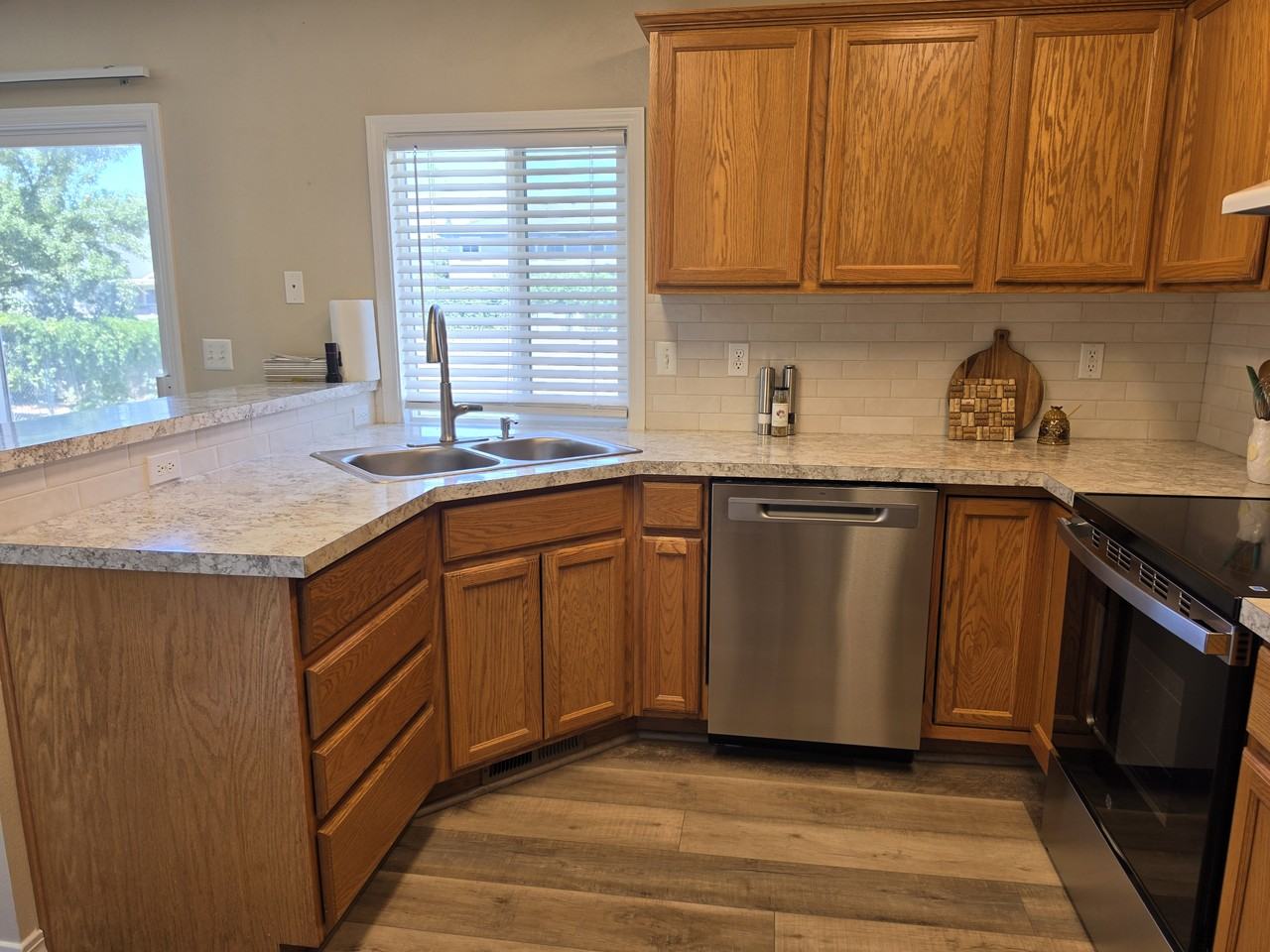 550 W Woodbury Dr #NA - Photo 3 of 10