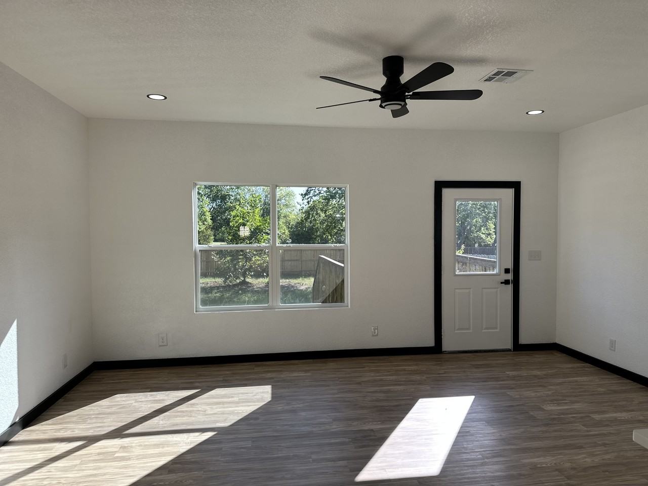 105 Pullen St #A - Photo 6 of 14