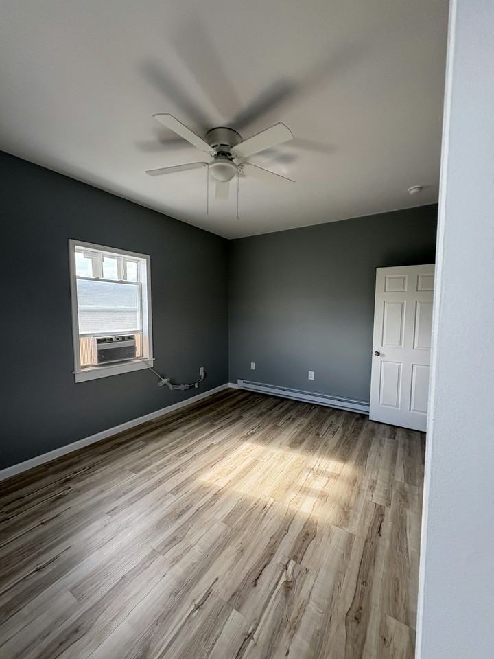 615 George Street - Photo 3 of 49