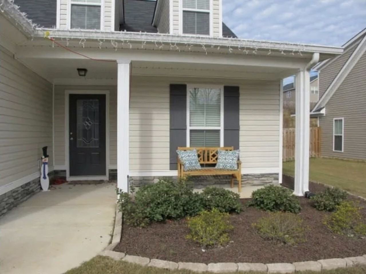 2117 Grove Landing Way - Photo 3 of 40