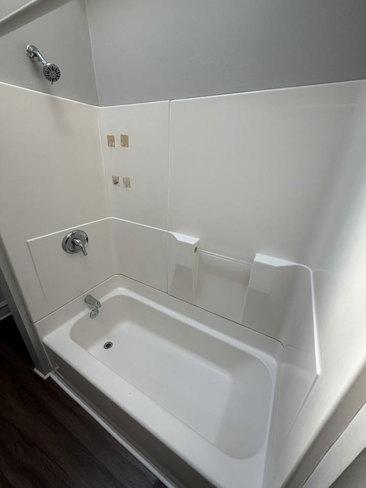 6529 Torresdale Ave #2 - Photo 6 of 11
