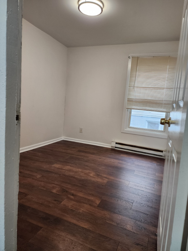 129 Willow St #1 - Photo 3 of 11