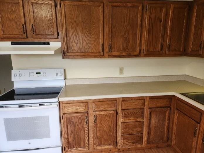 1895 E Shore Dr #C4 - Photo 5 of 16