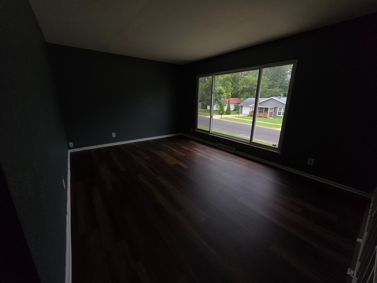 3729 W Vinton Ave - Photo 2 of 10