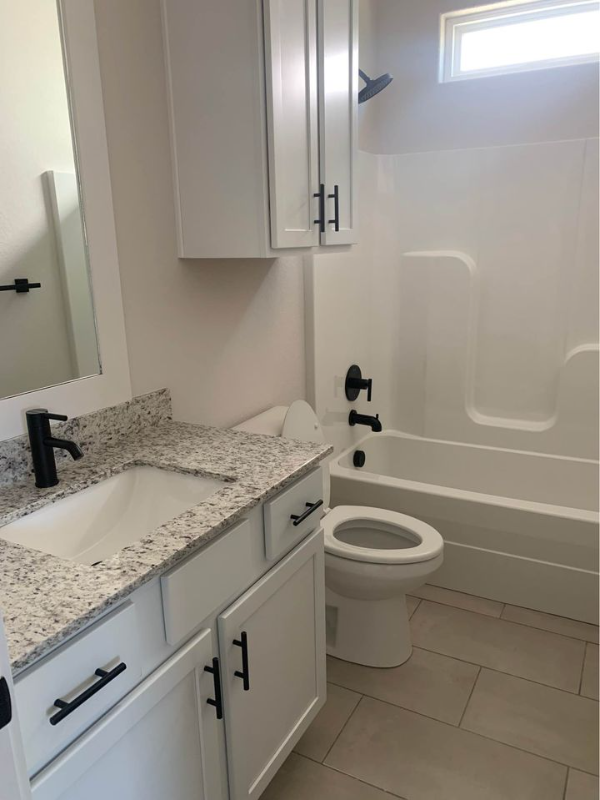 511 W Center St - Photo 7 of 11