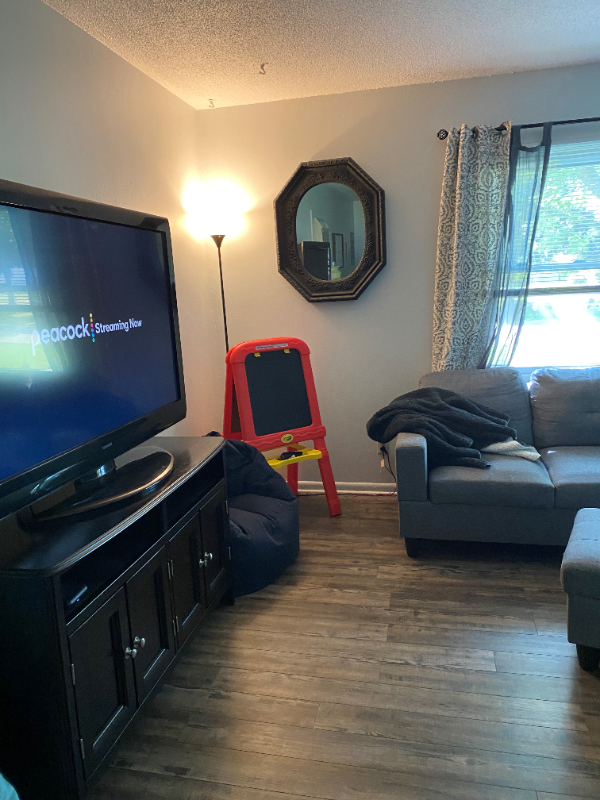 117 Joy Rd - Photo 3 of 8