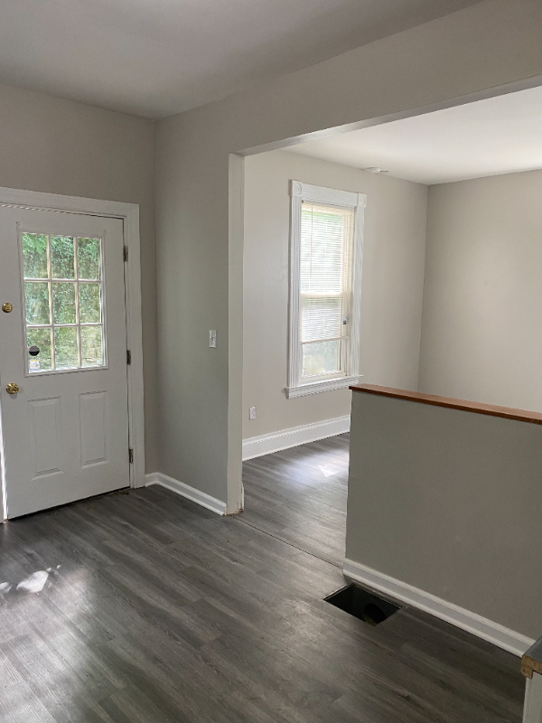 312 Purcell Ave - Photo 3 of 9