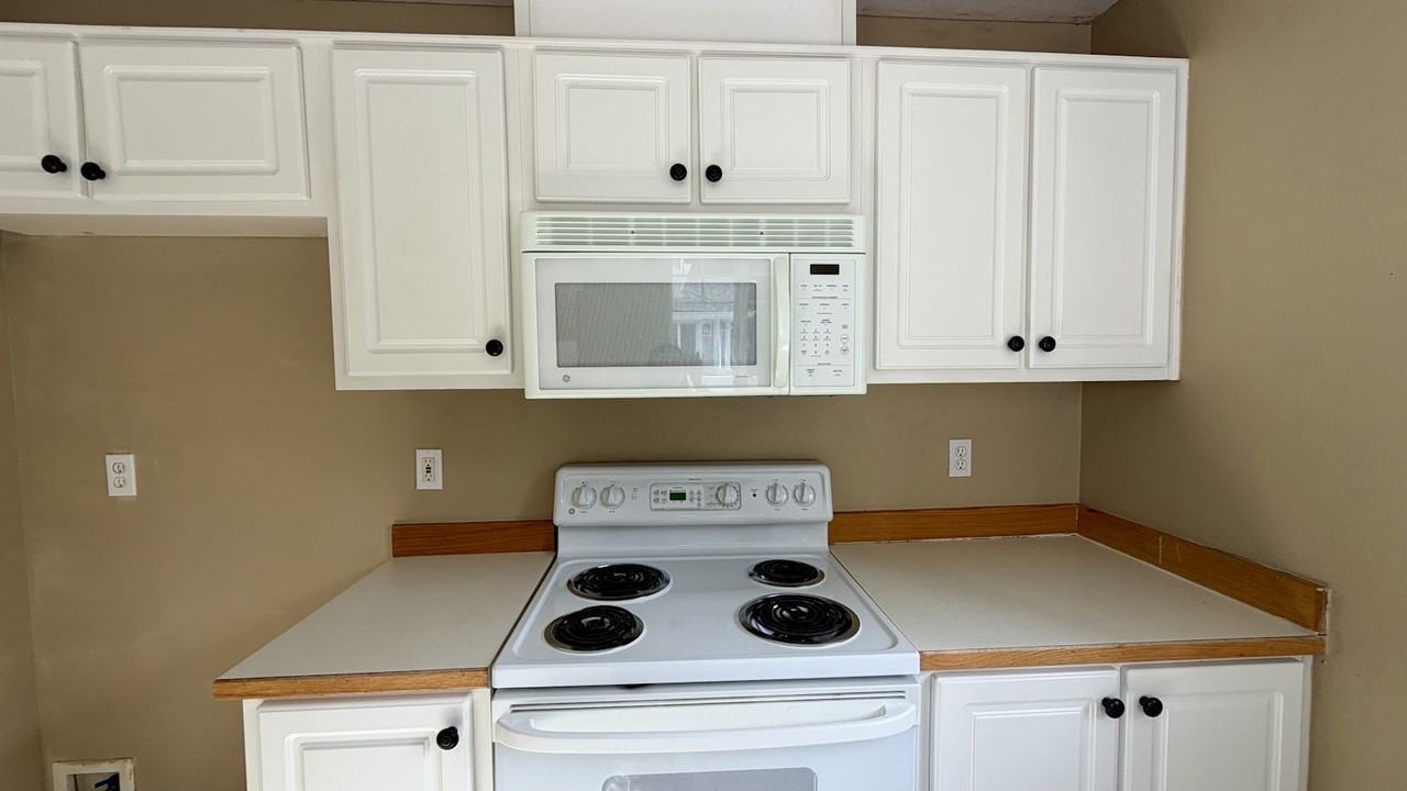 16252 sw Audubon st, 203 - Photo 7 of 16