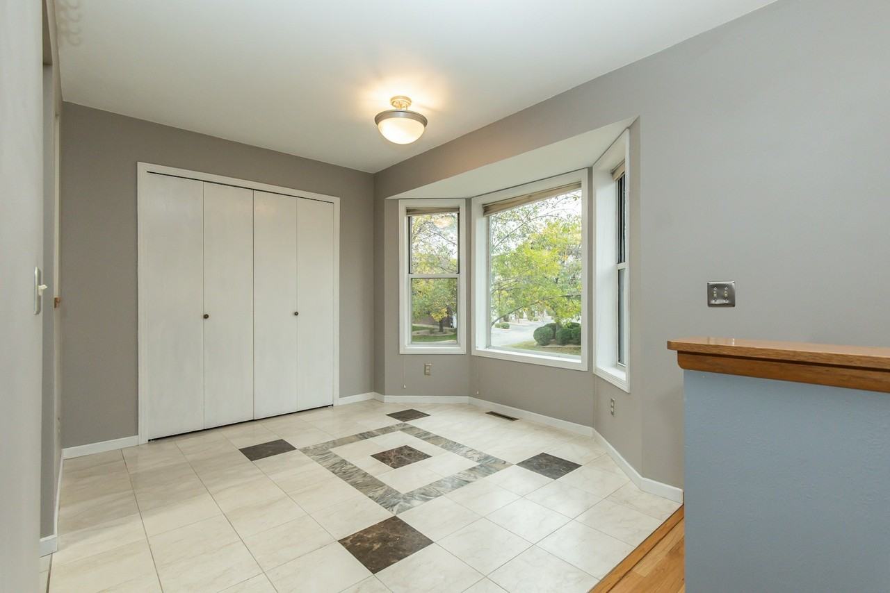 14266 Estates Ave - Photo 2 of 24