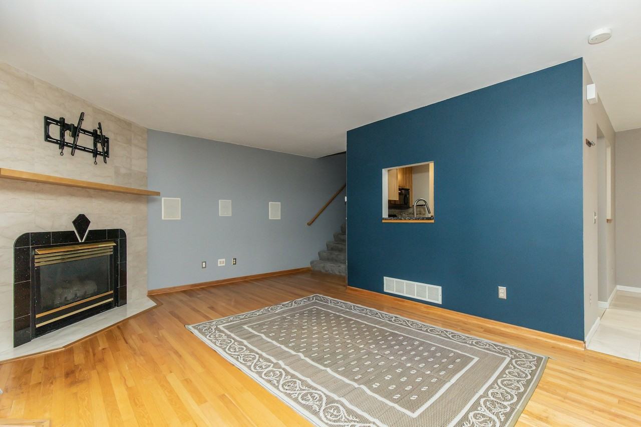14266 Estates Ave - Photo 3 of 24