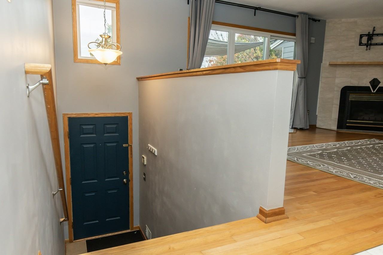 14266 Estates Ave - Photo 6 of 24