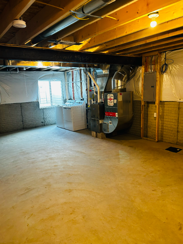 5266 Miller St - Photo 6 of 34