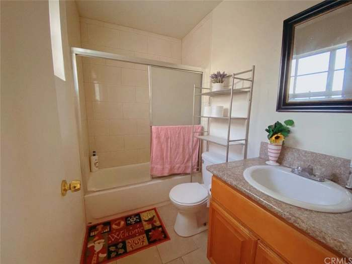 1362 W Orange Grove Ave - Photo 5 of 16