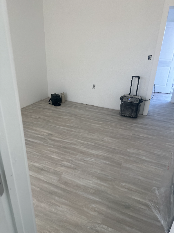 1817 N Tamiami Trl #1817 - Photo 2 of 6