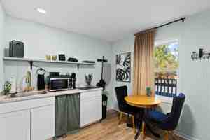 featured image of 1122 Highway #3