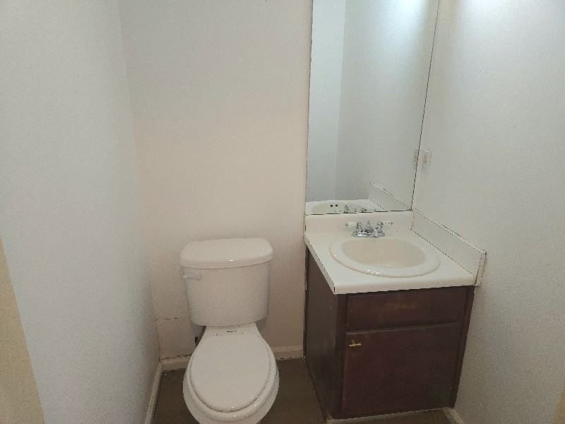 402 N 12th St - Photo 5 of 7