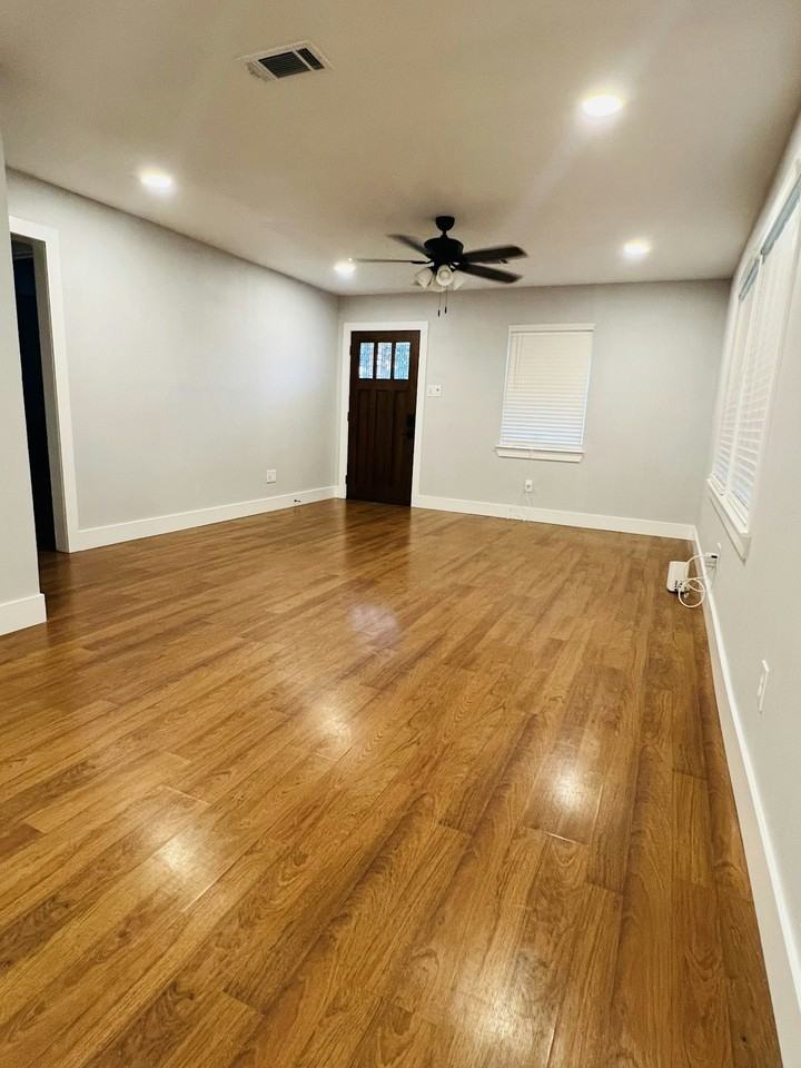 925 Cimarron St - Photo 3 of 29