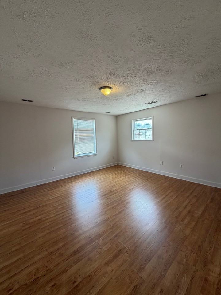 101 W Main St #A - Photo 2 of 8
