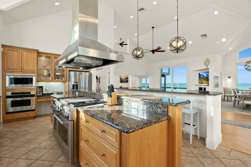 6917 N Ocean Shore Blvd - Photo 4 of 20