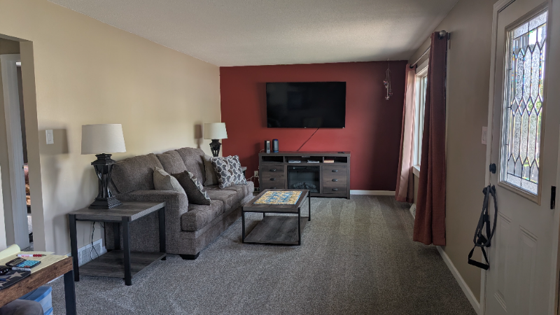 8 17th Ave S - Photo 4 of 14