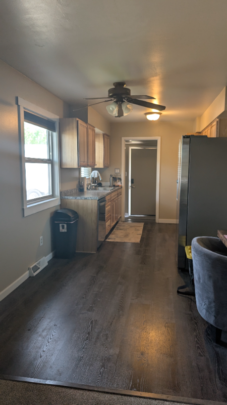 8 17th Ave S - Photo 5 of 14