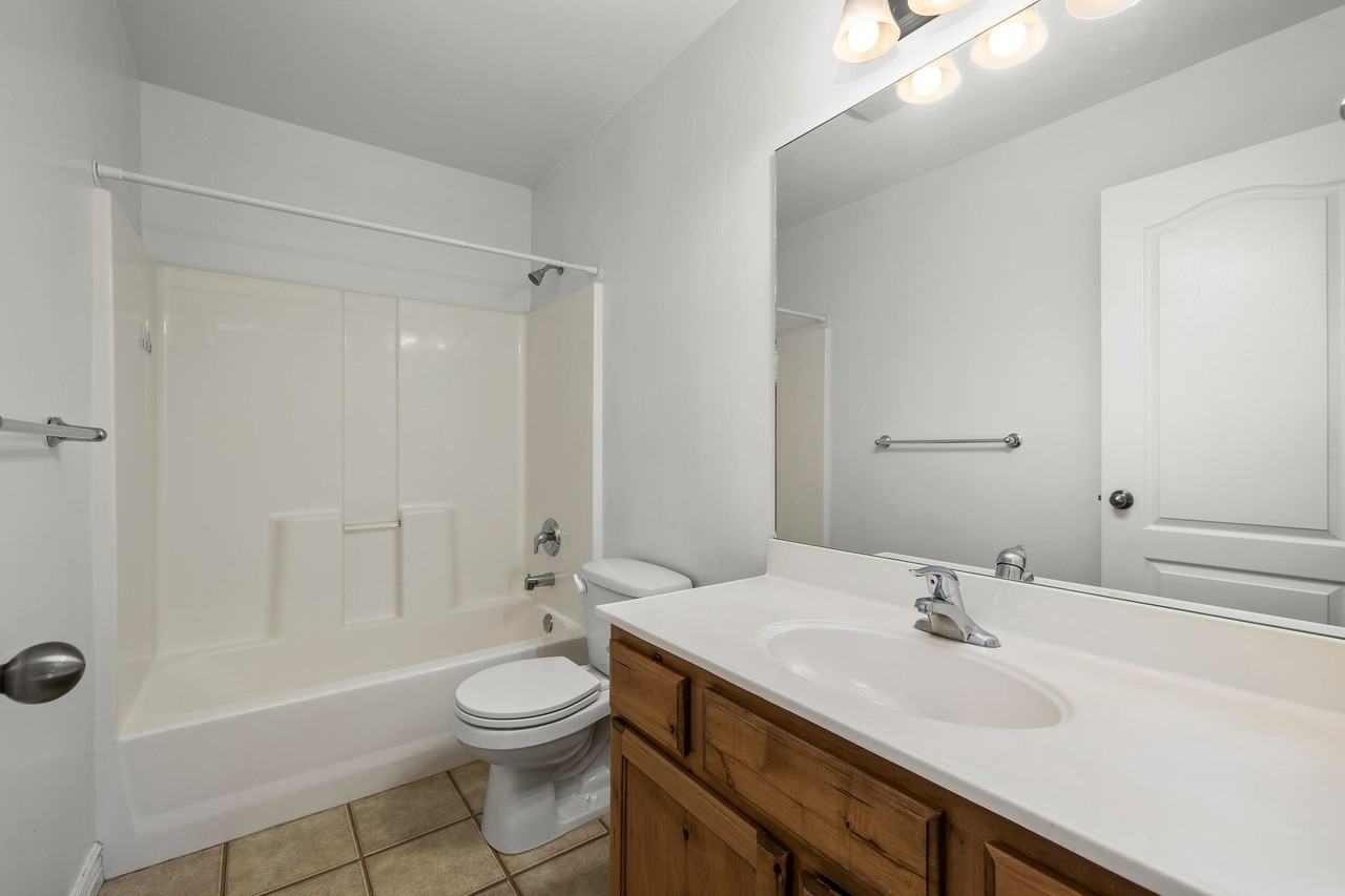 518 Sw #201 - Photo 6 of 22