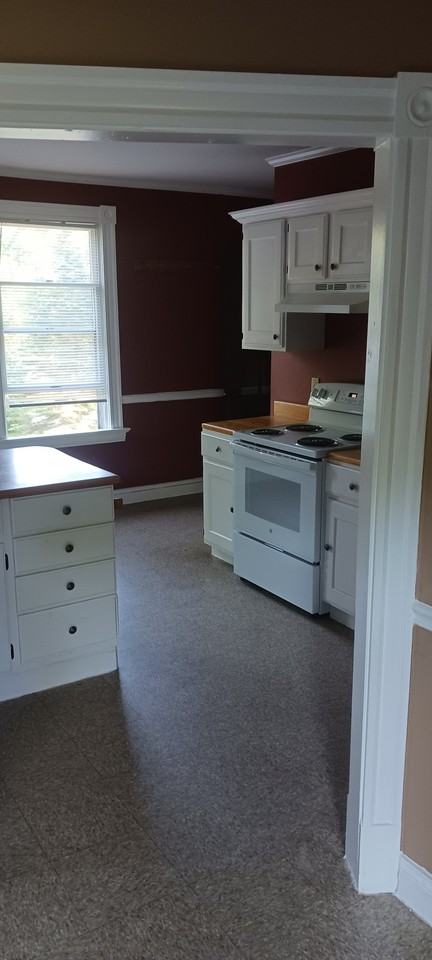 78 Elmwood Rd #2 - Photo 6 of 12