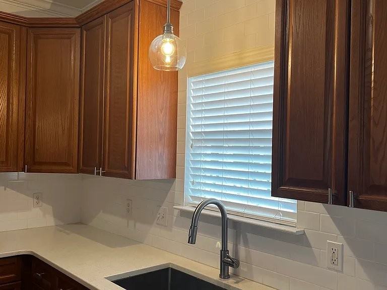 7850 Heaton Way - Photo 3 of 10