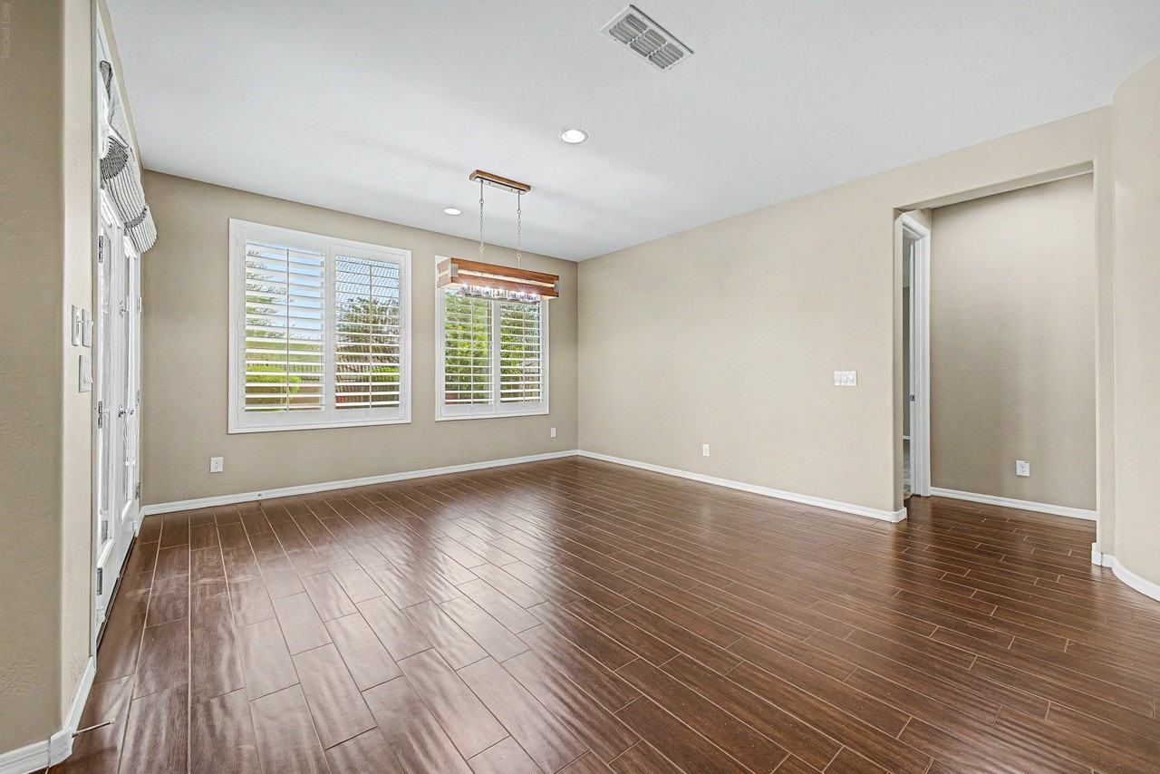 2539 W Rabjohn Rd - Photo 6 of 20