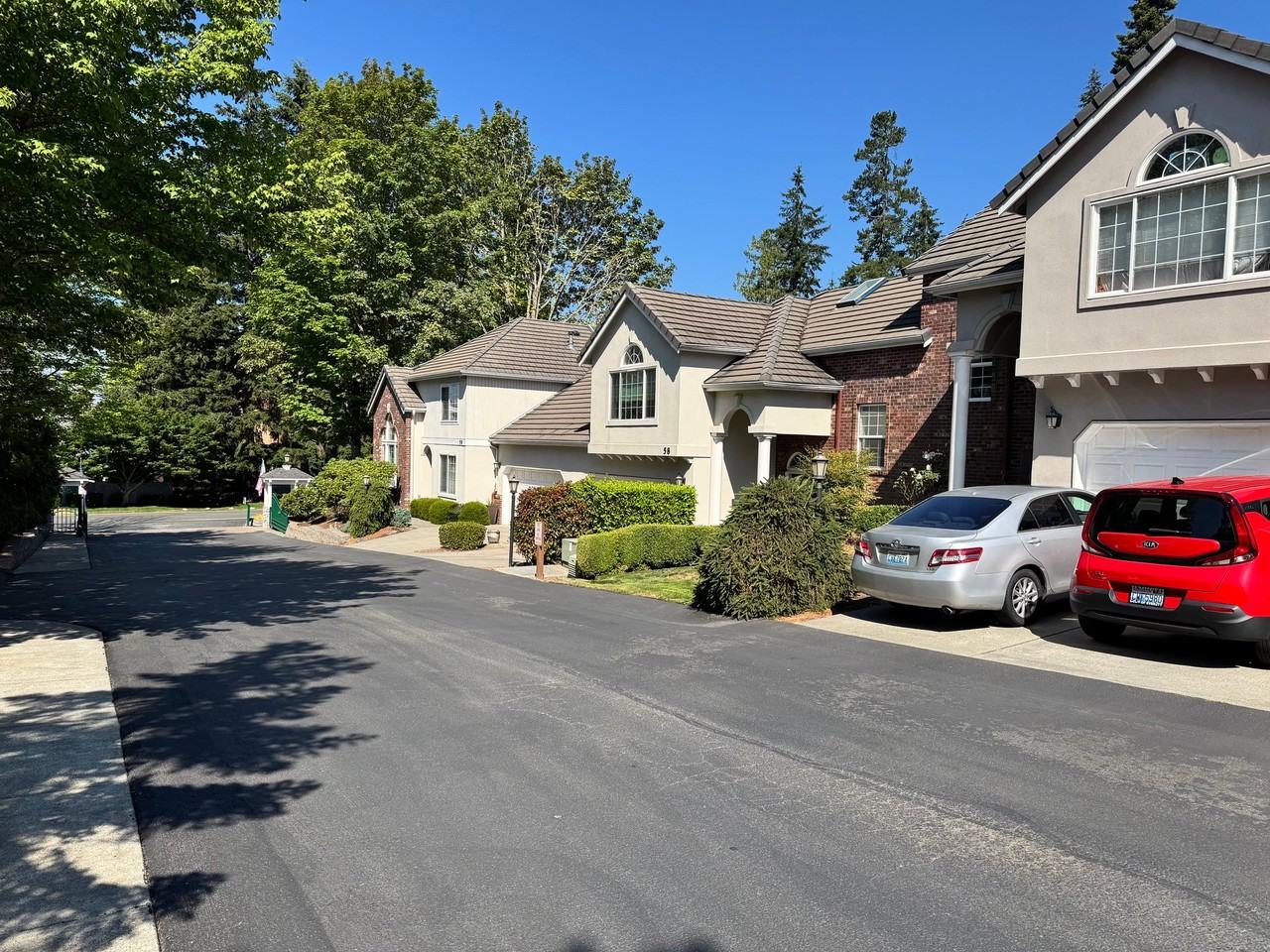8221 53rd Ave W - Photo 5 of 19