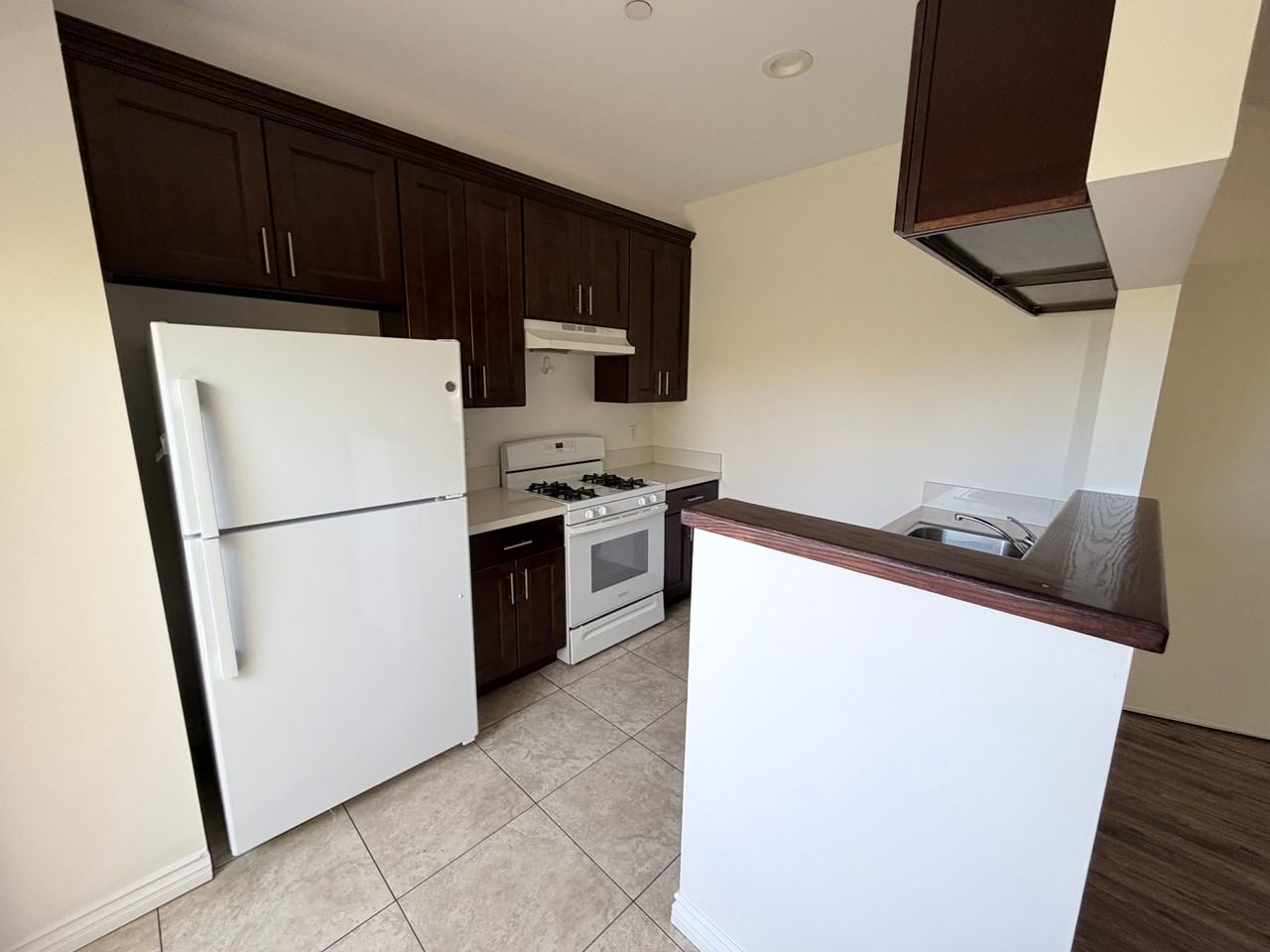 12405 Oxnard St #301 - Photo 2 of 12