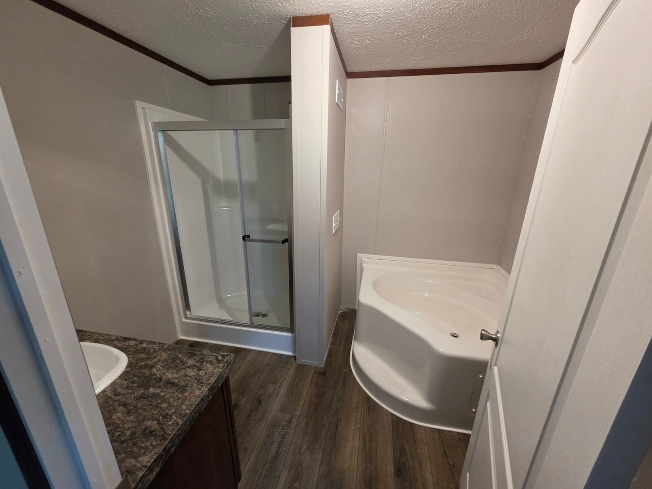 12515 Bonnie Ln #112 - Photo 7 of 8
