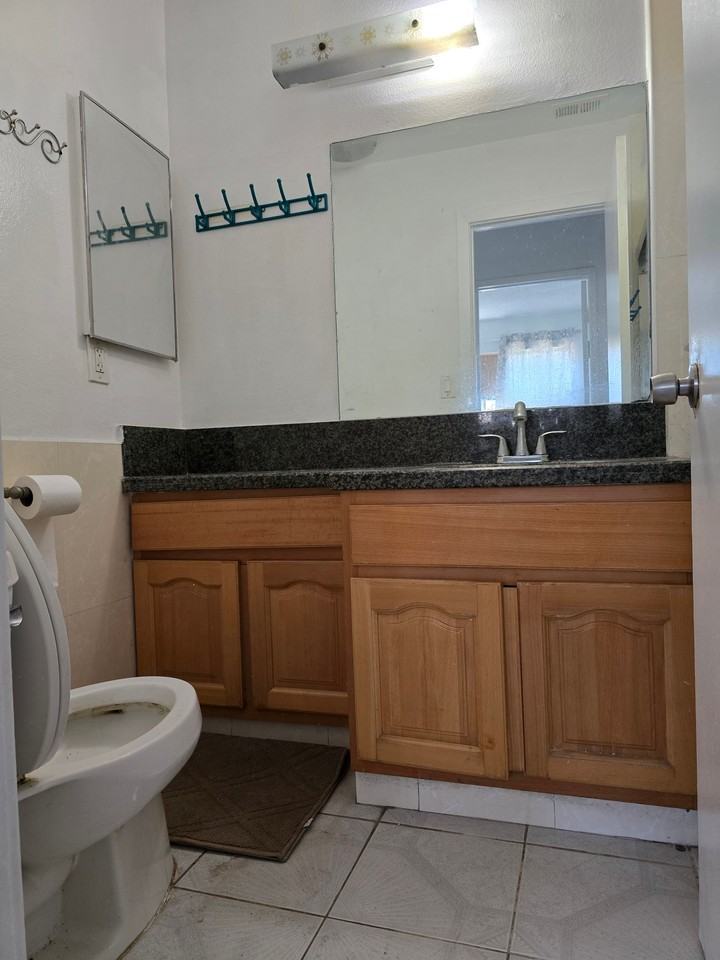 10650 Dilo St - Photo 5 of 10