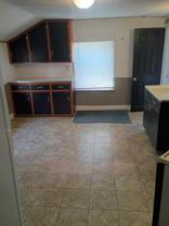 1610 Poplar St - Photo 1 of 1
