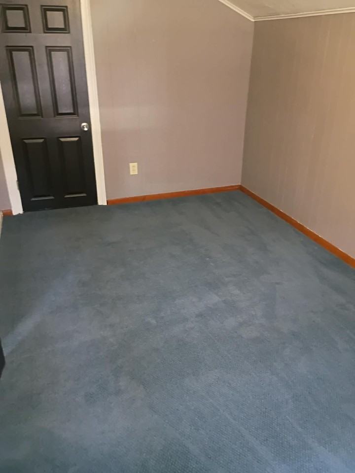 1610 Poplar St - Photo 6 of 9