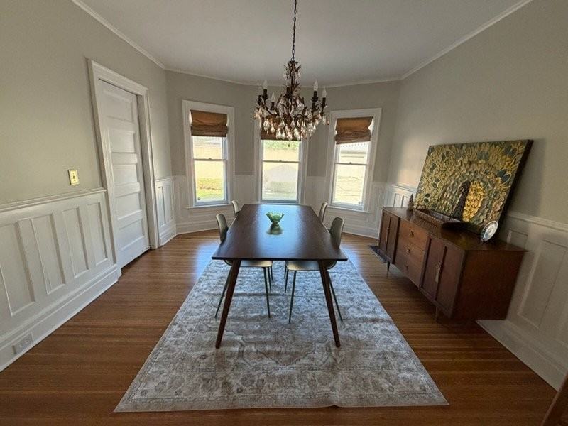 214 Norwood Ave - Photo 3 of 9