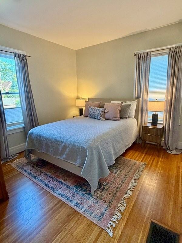 214 Norwood Ave - Photo 7 of 9