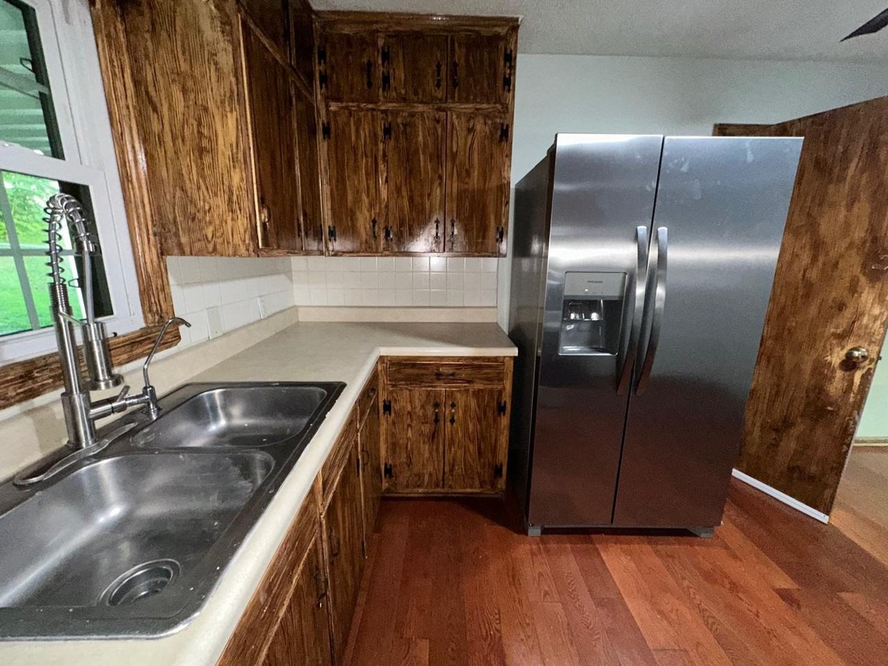 1115 S Cottage St - Photo 2 of 17