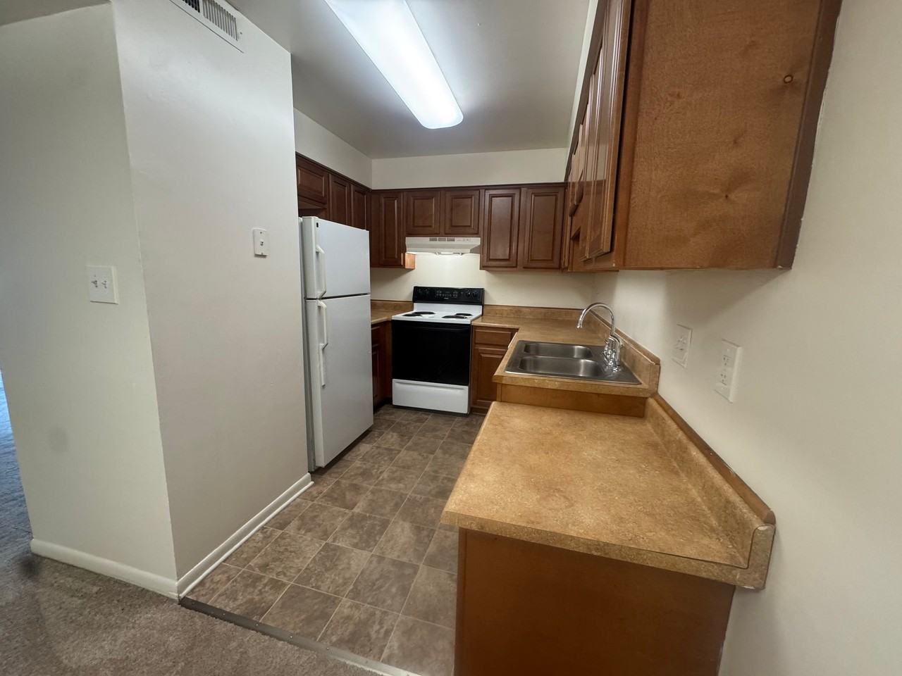 600 Reusens Rd #N146 - Photo 3 of 12
