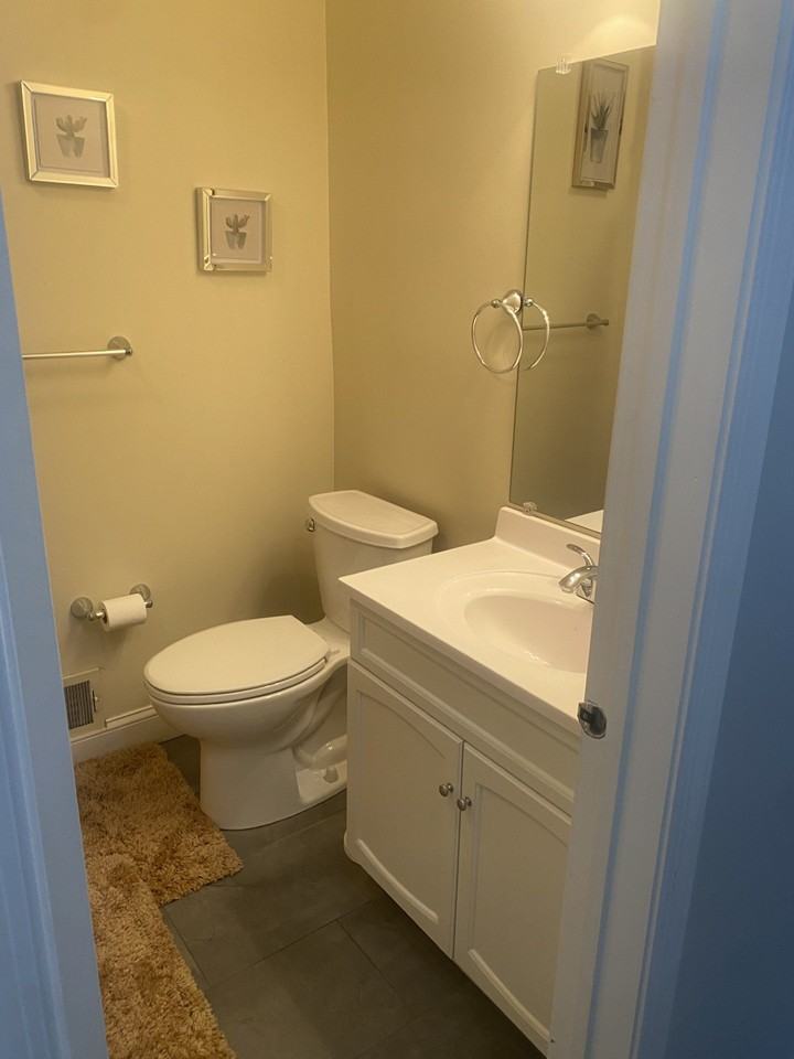 3205 Sterling Rd - Photo 3 of 8