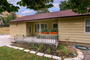 featured image of 3003 Nye Ln