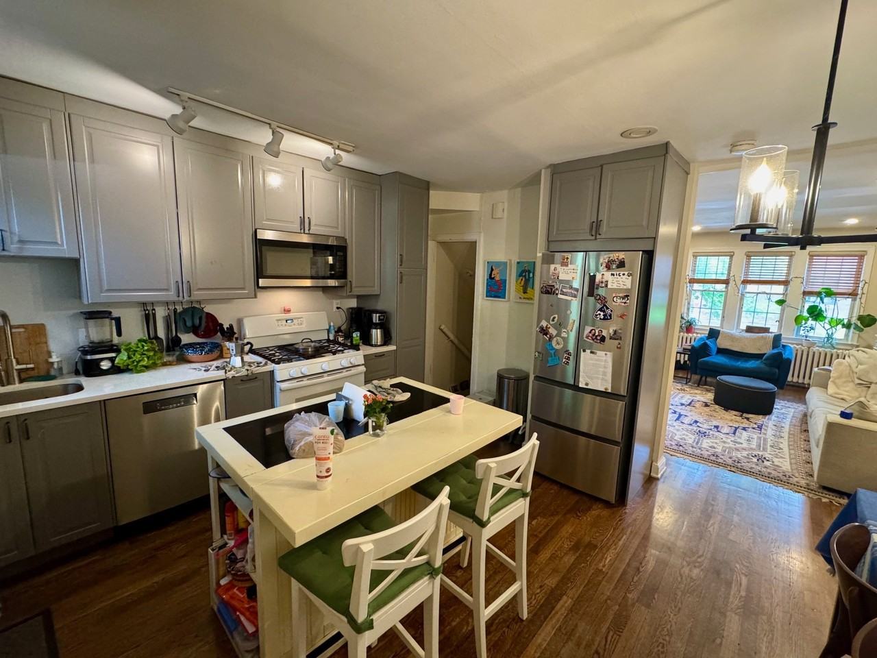 3446 Brown St Nw - Photo 5 of 20