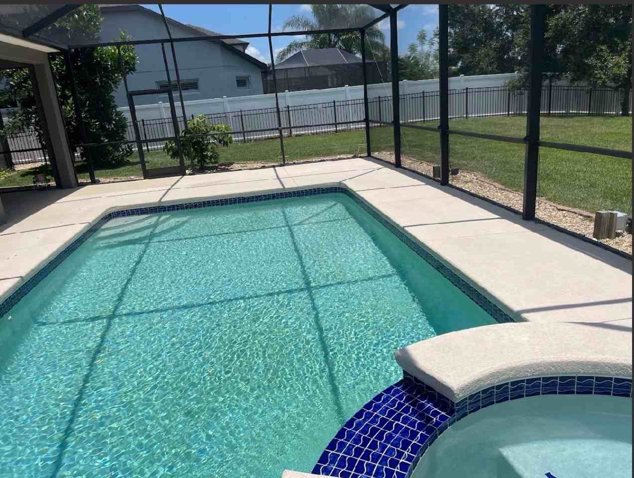 10531 Mistflower Ln - Photo 6 of 13