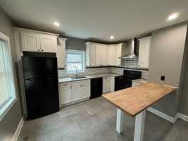 featured image of 8 Billard St #SOUTH
