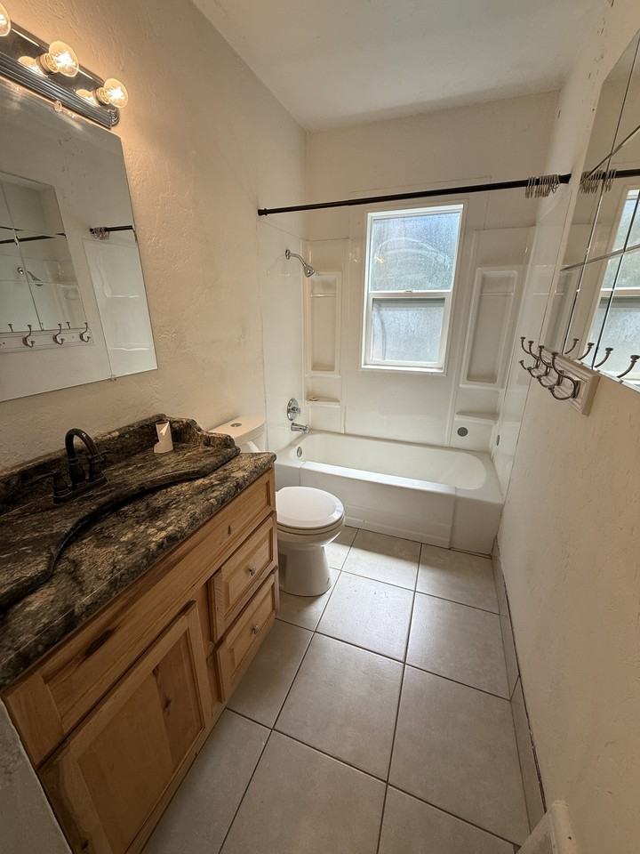 2316 4th Ave N #1 - Photo 6 of 45